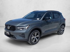 2026 Volvo XC40 Core All-Wheel Drive SUV