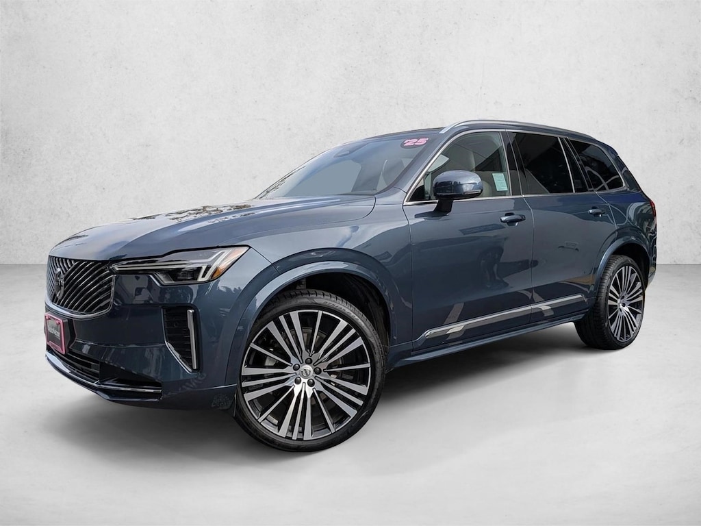 Certified 2025 Volvo XC90 B5 (2025.5) Core SUV