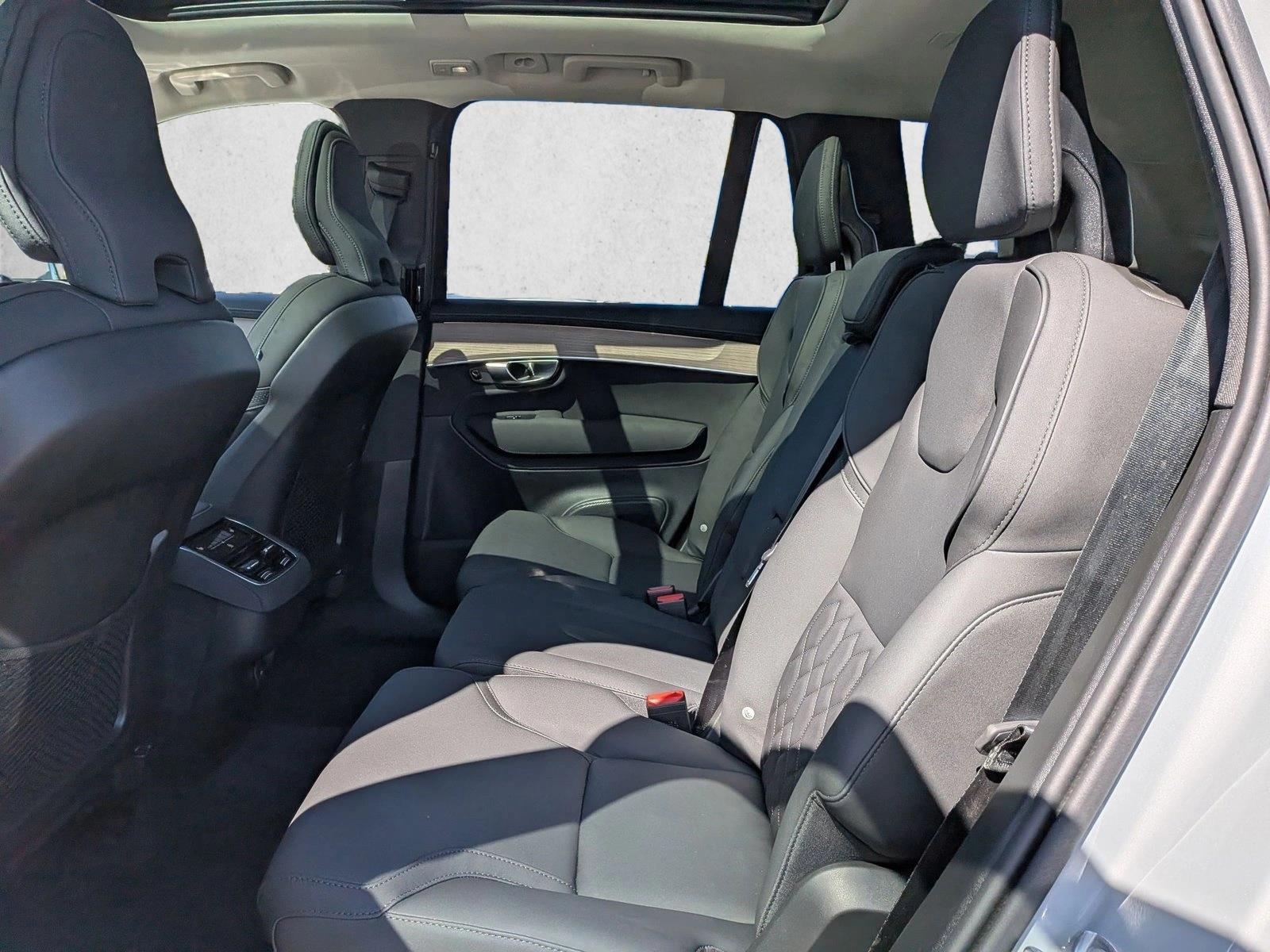 2026 Volvo XC90 Core - Photo 19