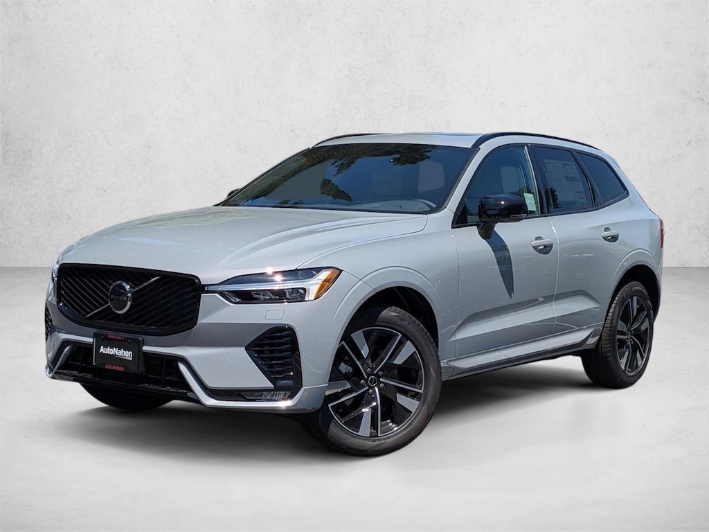New 2026 Volvo XC60 Core SUV