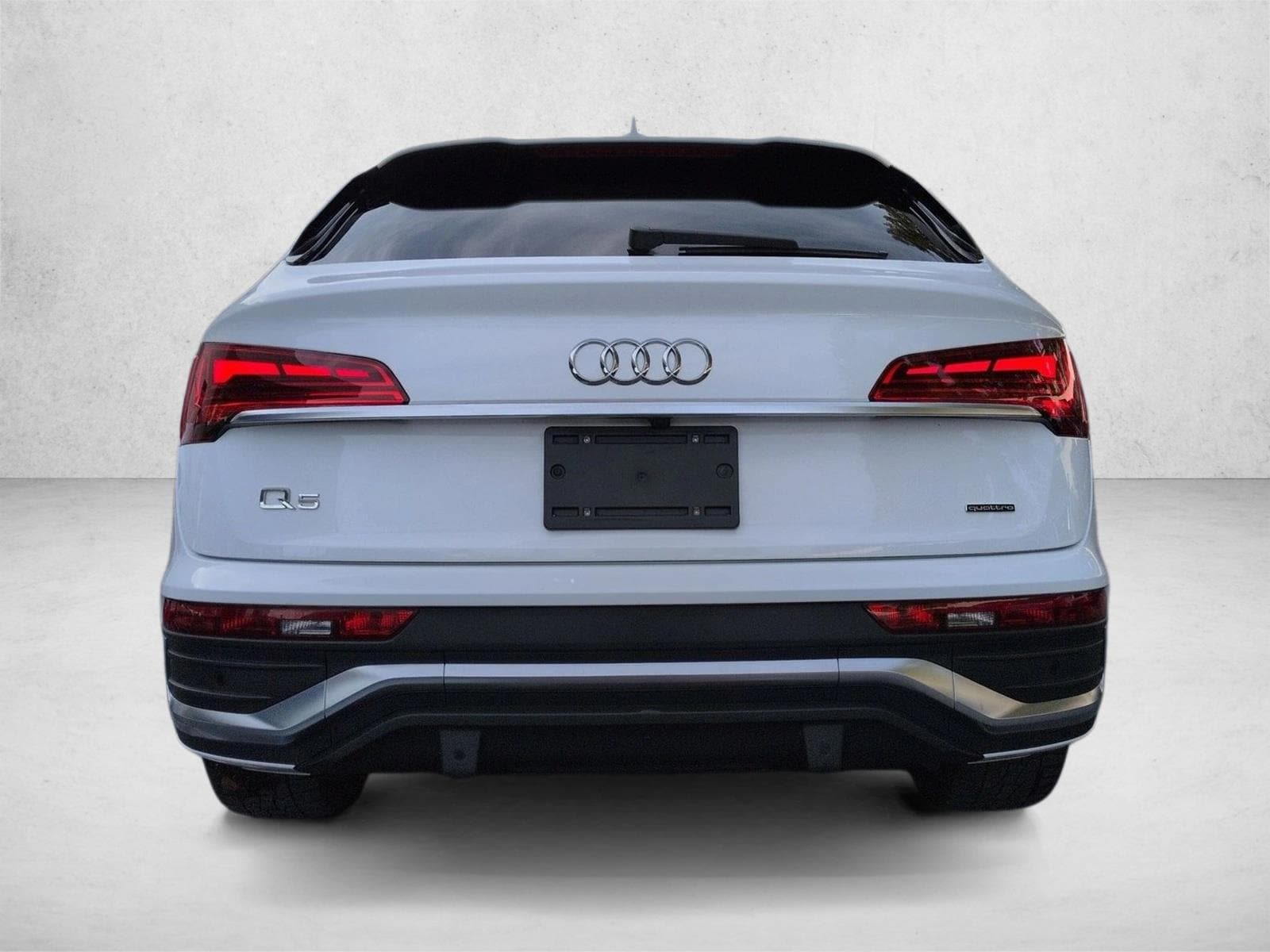 2021 Audi Q5 Sportback 45 Premium photo 6