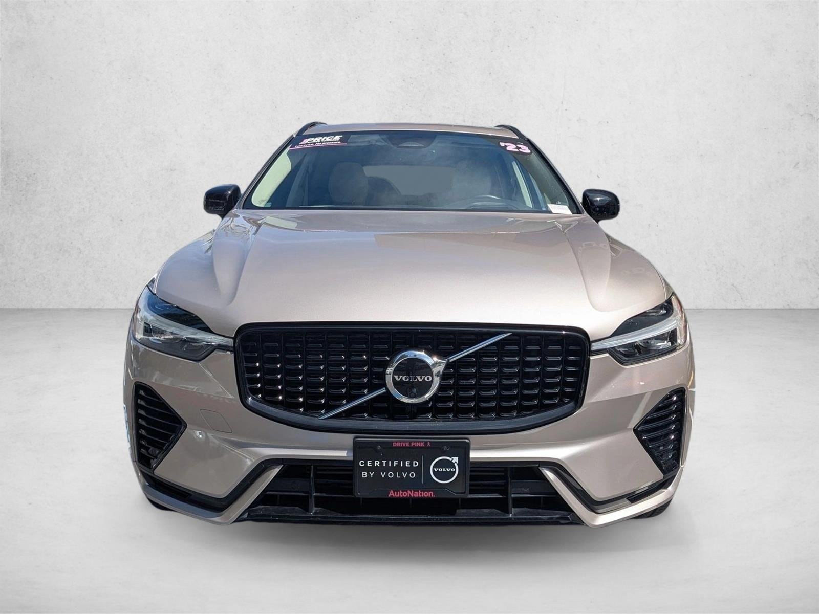 Used 2023 Volvo XC60 Ultimate with VIN YV4H60DMXP1339526 for sale in San Jose, CA