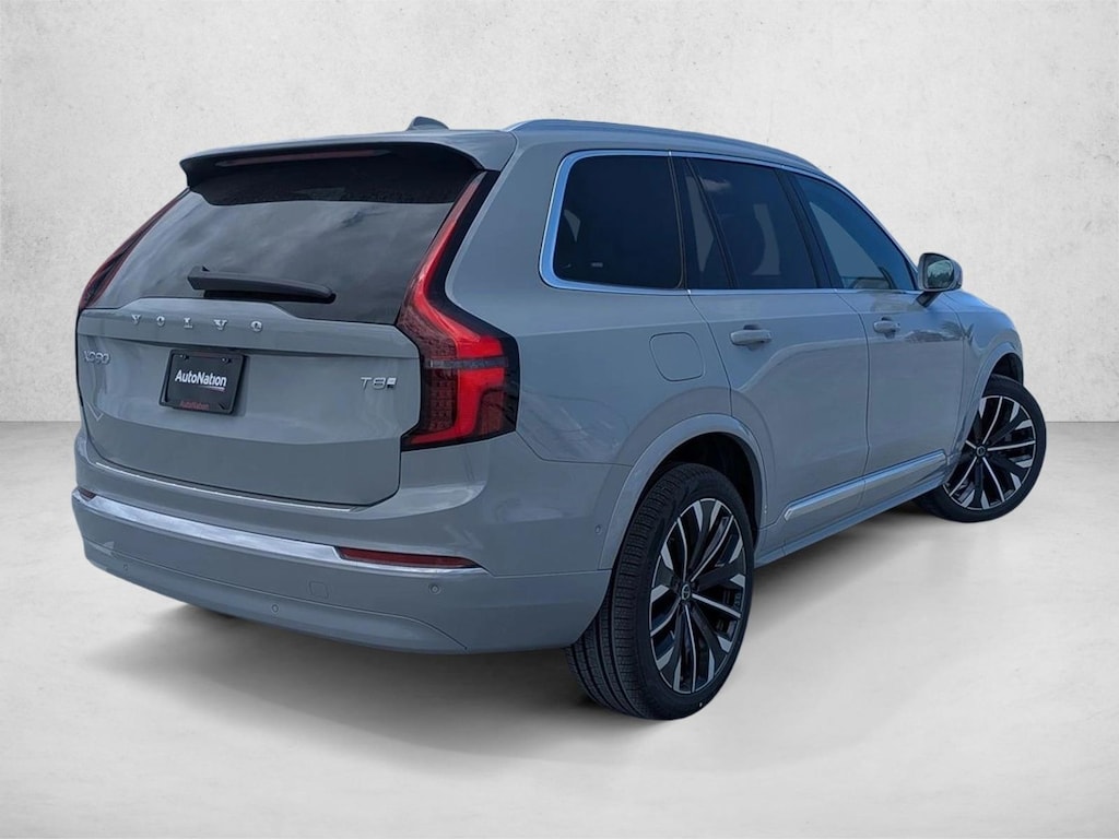 New 2026 Volvo XC90 plug-in hybrid Plus SUV