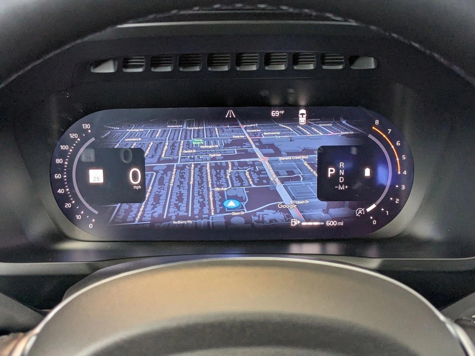 2026 Volvo XC90 Plus - Photo 11