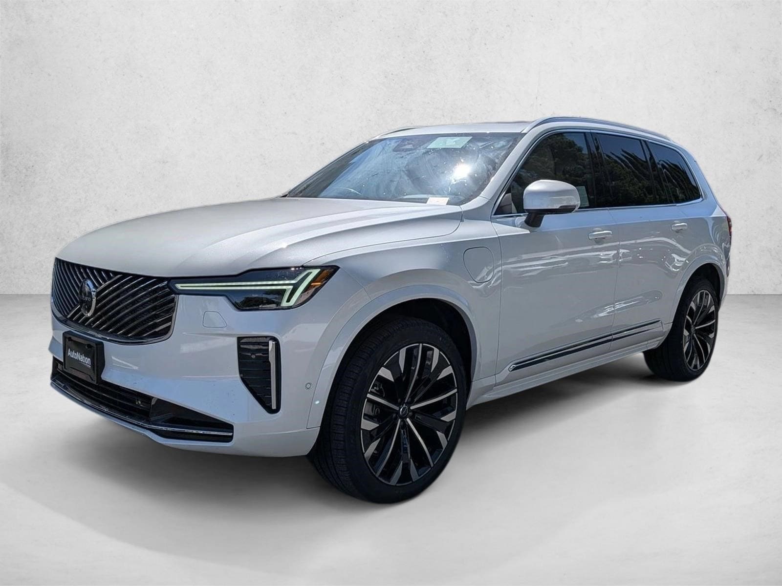2026 Volvo XC90 T8 Recharge Ultra Bright 6-Seater 4WD's photo