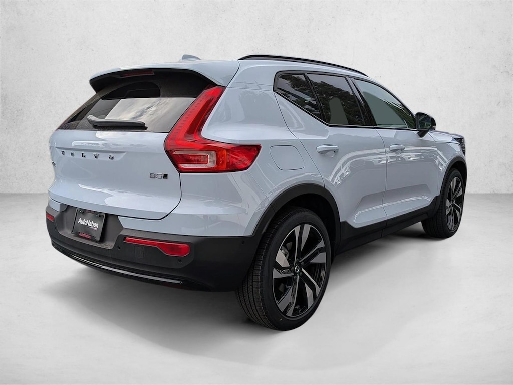 New 2026 Volvo XC40 Plus SUV