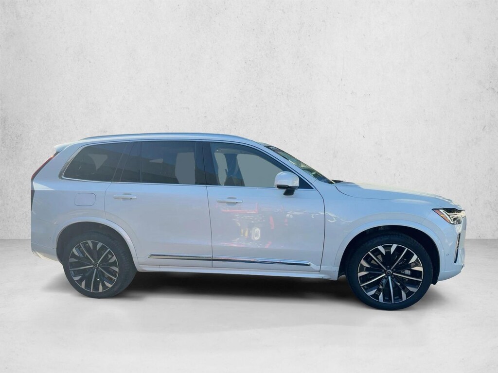 Certified 2025 Volvo XC90 B6 (2025.5) Plus 7-Seater SUV