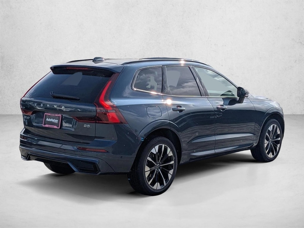 New 2026 Volvo XC60 Plus SUV