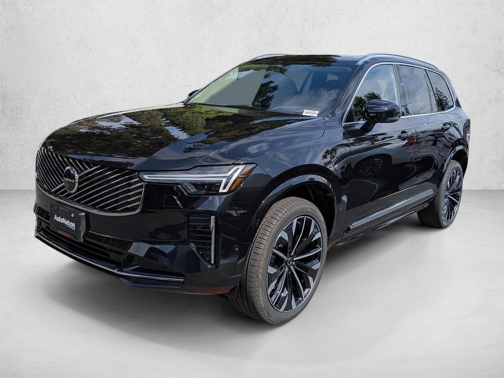 New 2026 Volvo XC90 plug-in hybrid Ultra SUV