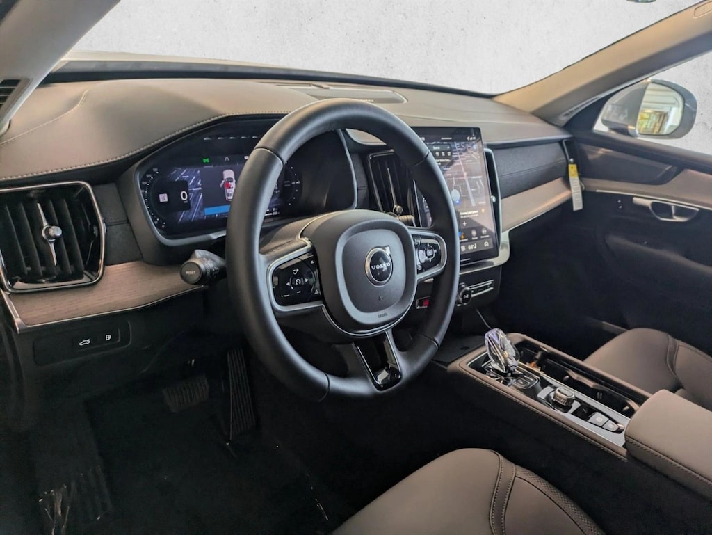 New 2026 Volvo XC90 plug-in hybrid Plus SUV