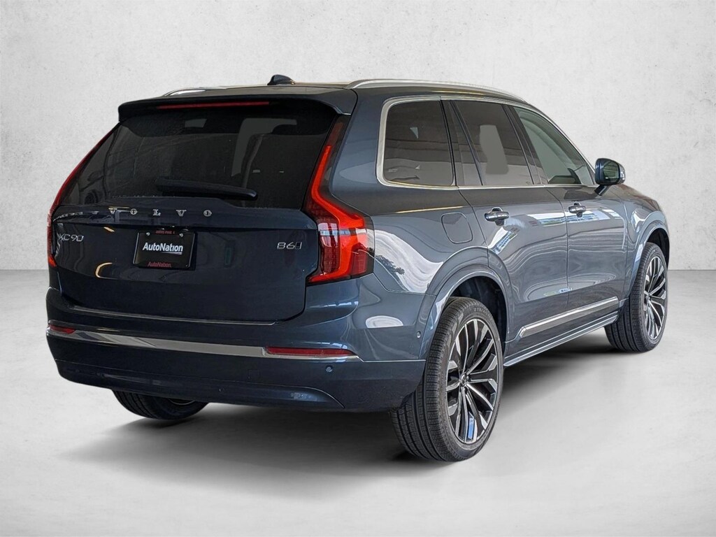 New 2026 Volvo XC90 Plus SUV