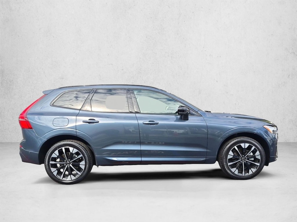 Used 2026 Volvo XC60 B5 Plus SUV
