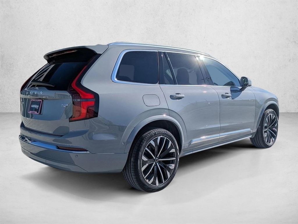 New 2026 Volvo XC90 plug-in hybrid Plus SUV