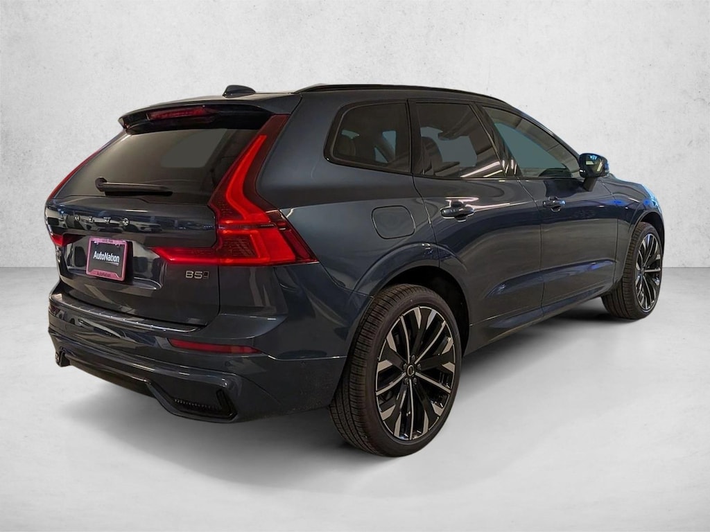 New 2026 Volvo XC60 Ultra SUV