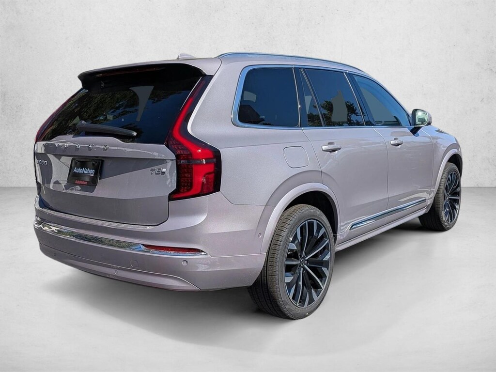 New 2026 Volvo XC90 plug-in hybrid Ultra SUV