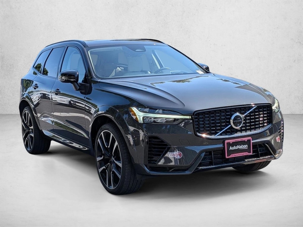 Used 2024 Volvo XC60 plug-in hybrid T8 Ultimate Dark SUV