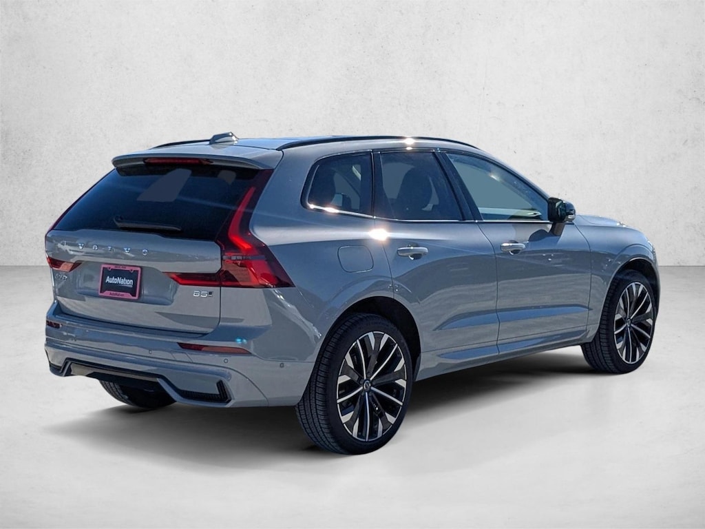 New 2026 Volvo XC60 Ultra SUV