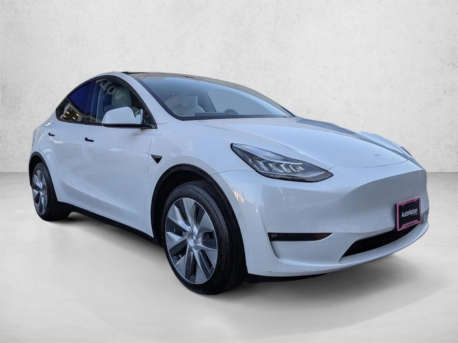 2021 Tesla Model Y Long Range photo 3