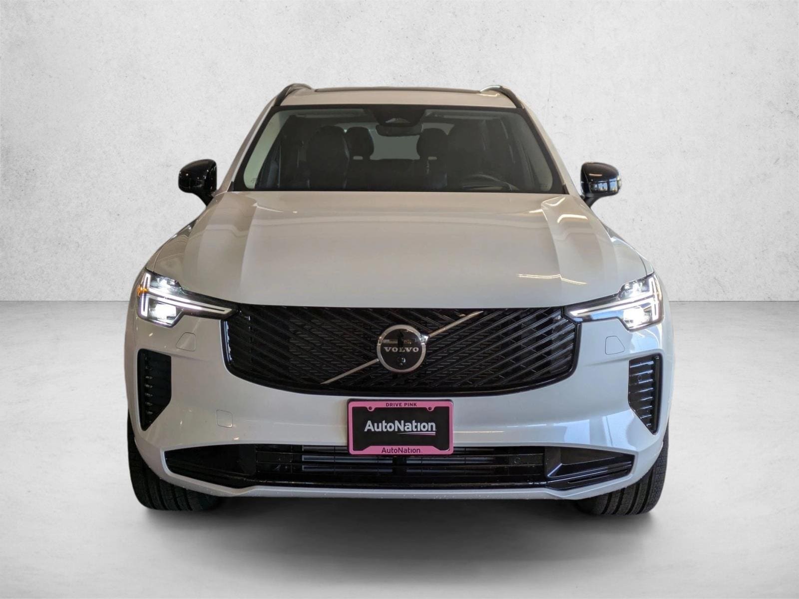 2026 Volvo XC90 plug-in hybrid Ultra Dark Theme photo 6