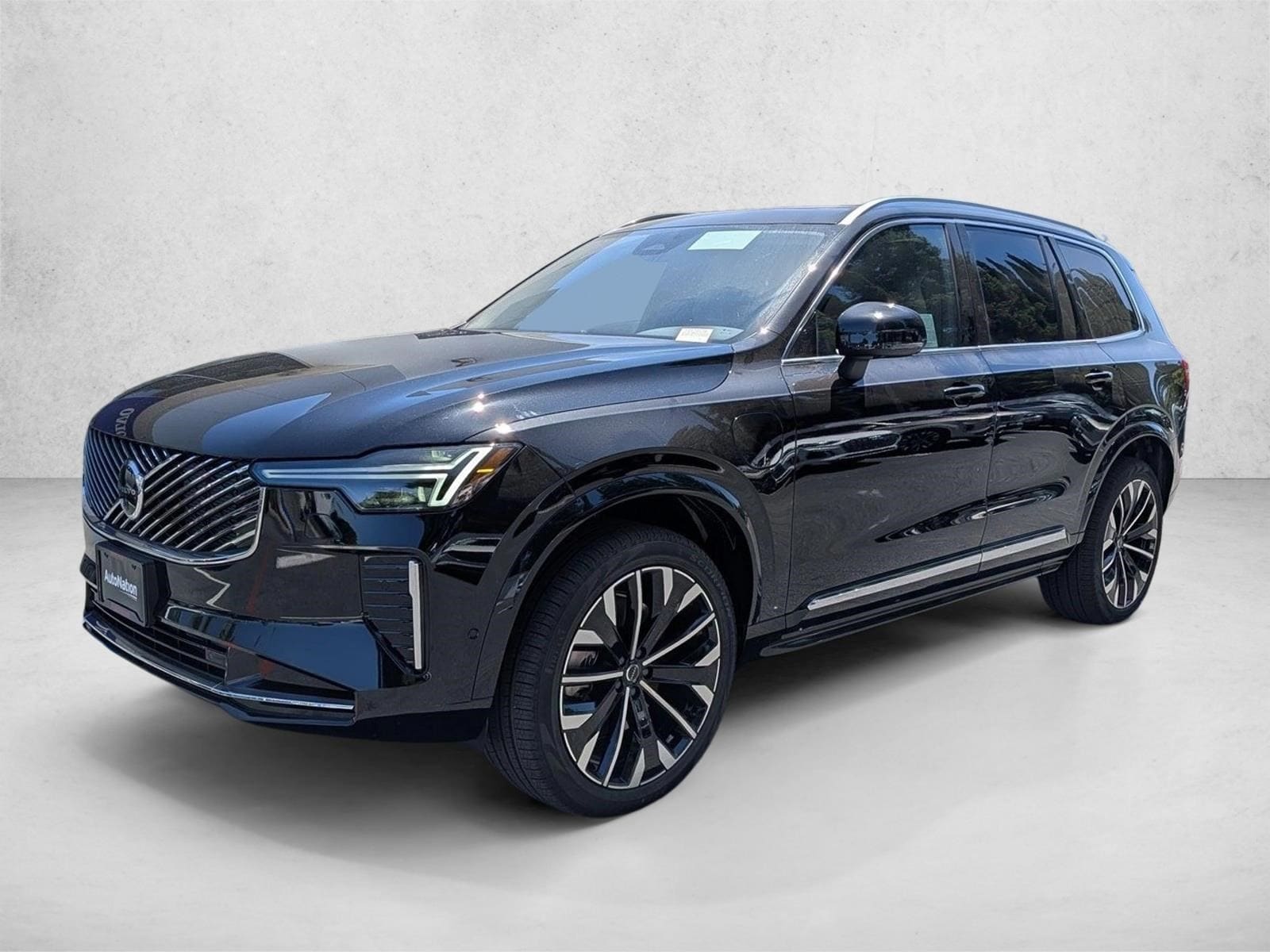 2026 Volvo XC90 T8 Recharge Plus Bright 7-Seat 4WD's photo