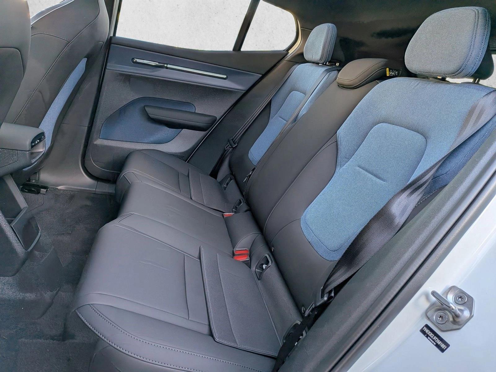 2026 Volvo EX30 Ultra - Photo 14