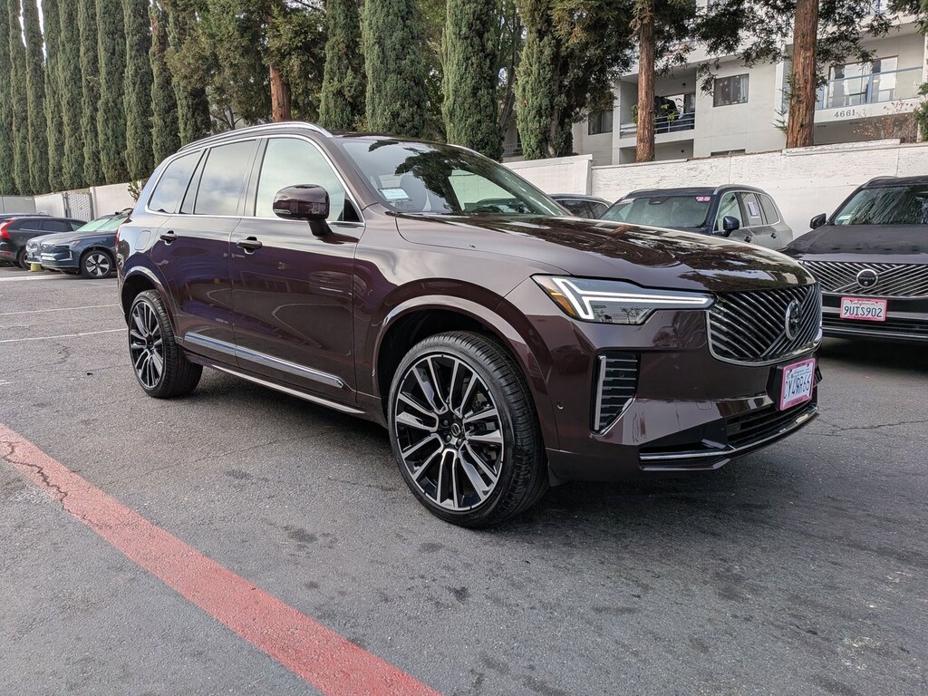 Certified 2025 Volvo XC90 B5 (2025.5) Plus 6-Seater SUV