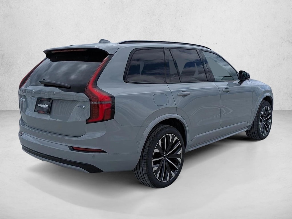 New 2026 Volvo XC90 plug-in hybrid Ultra Dark Theme SUV