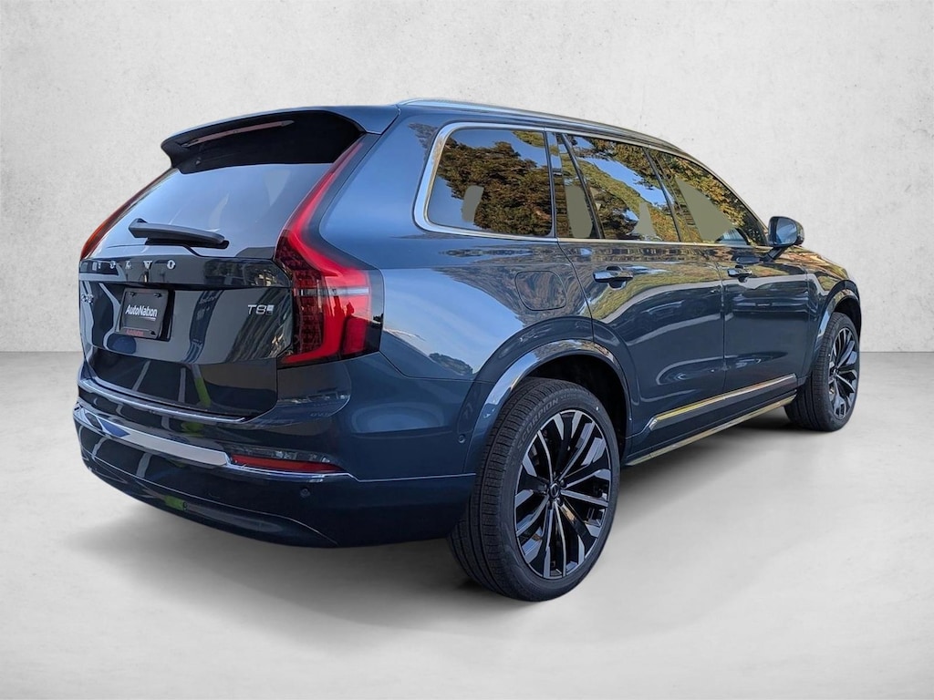 New 2026 Volvo XC90 plug-in hybrid Plus SUV