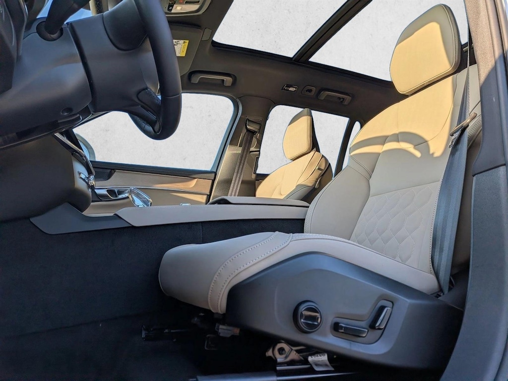 New 2026 Volvo XC90 Plus SUV