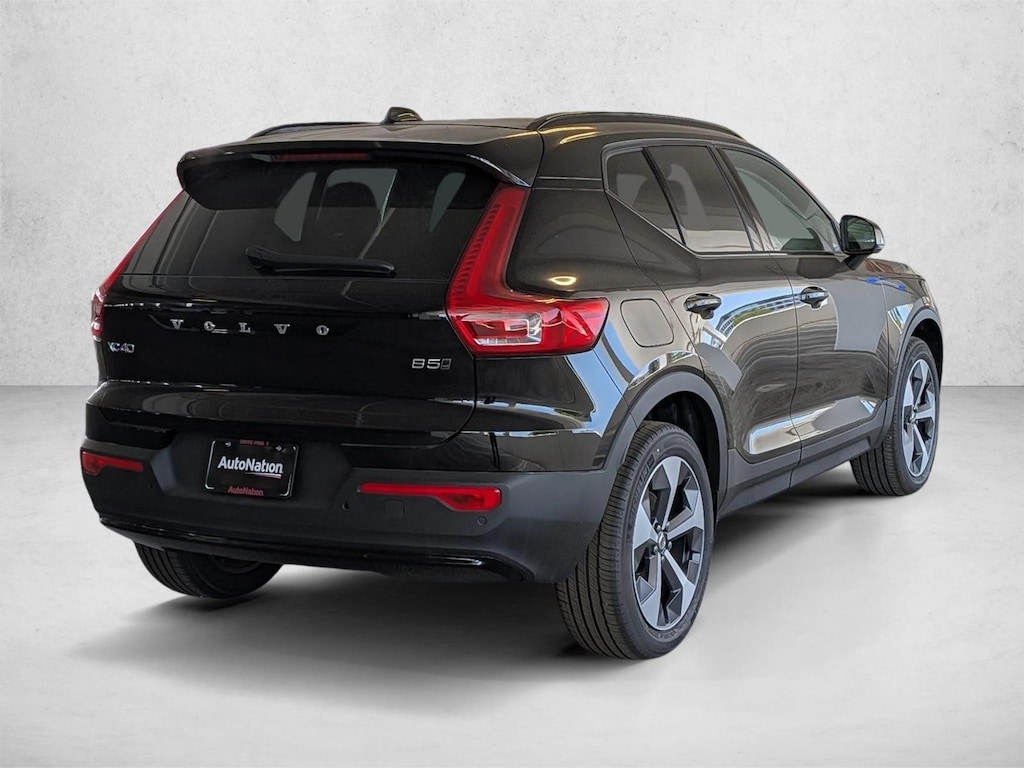 New 2026 Volvo XC40 Core SUV