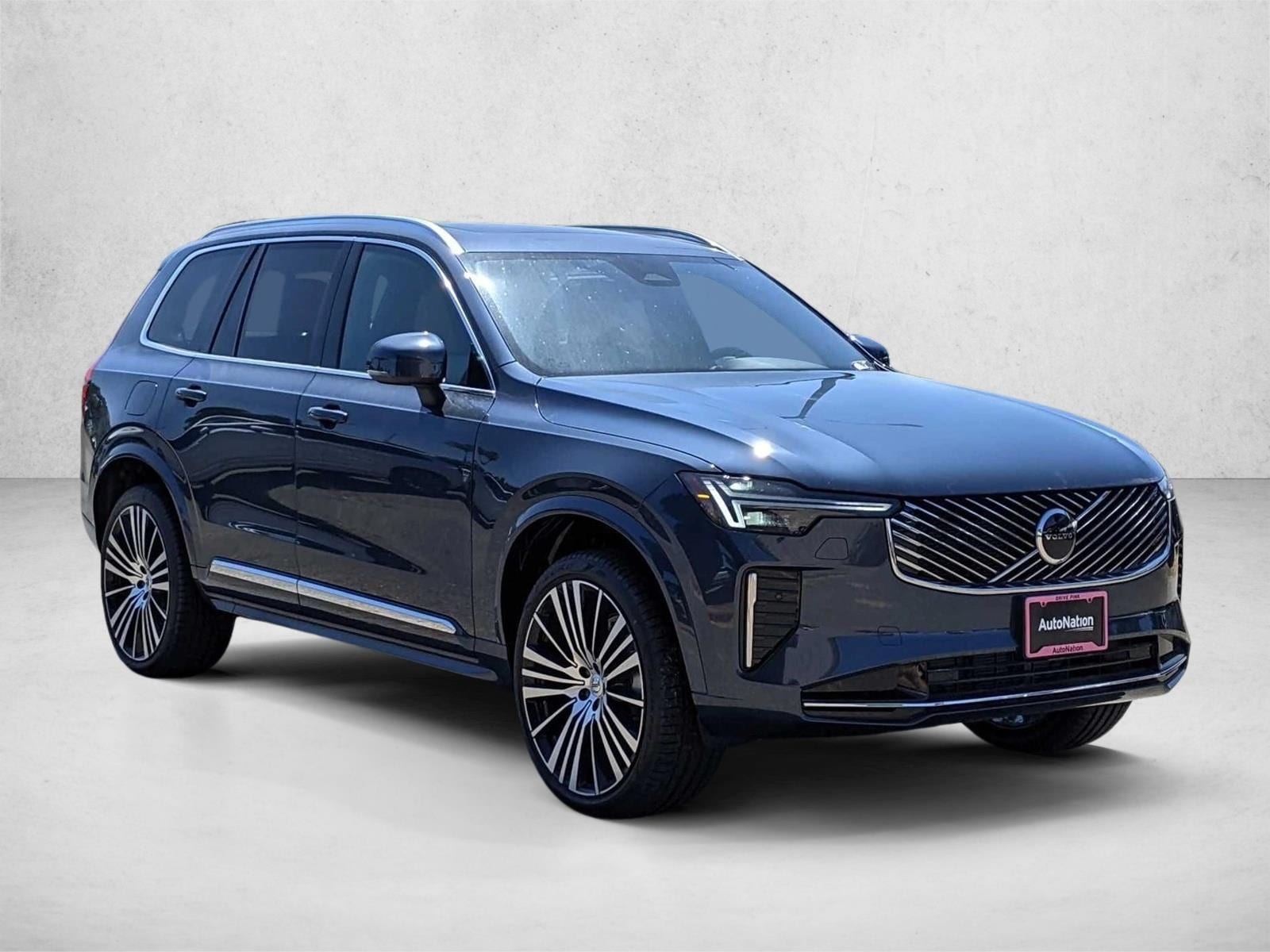 2025 Volvo XC90 Core - Photo 6