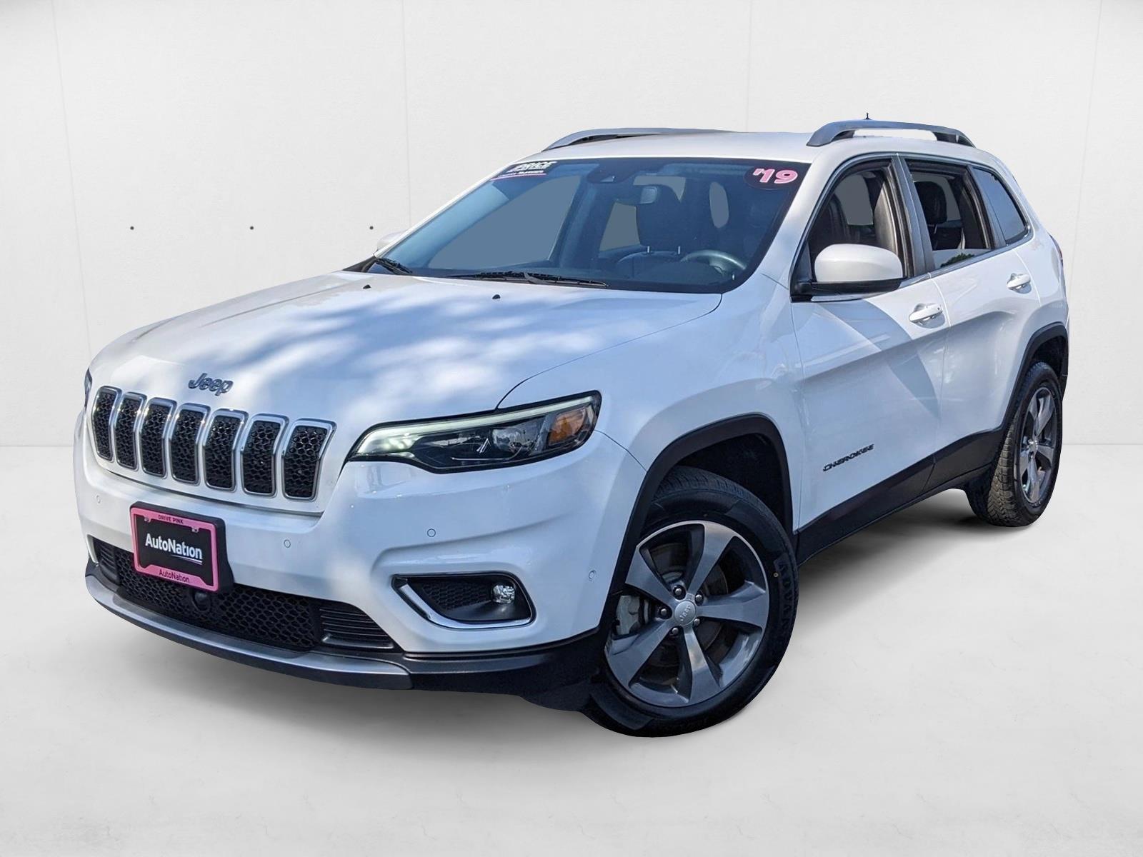 2019 Jeep Cherokee Limited photo 2