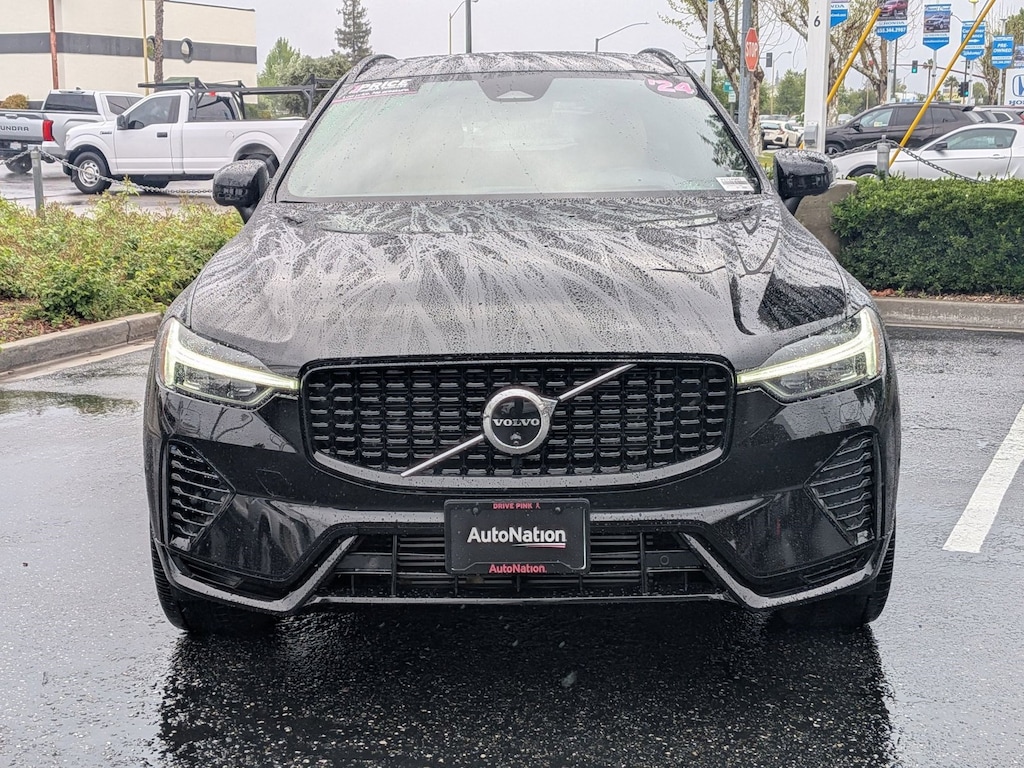 Used 2024 Volvo XC60 plug-in hybrid T8 Ultimate Dark SUV