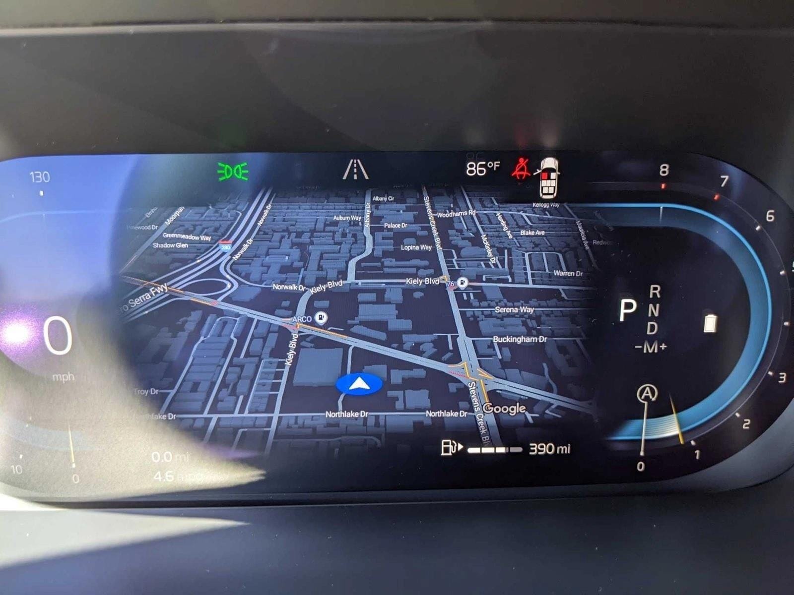 2025 Volvo XC90 Core - Photo 10