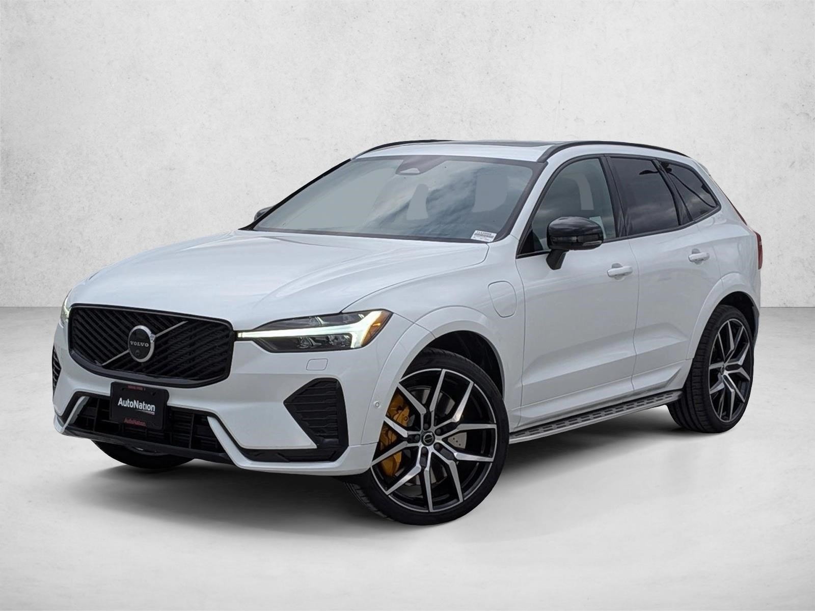 2026 Volvo XC60 T8 Polestar PHEV AWD's photo
