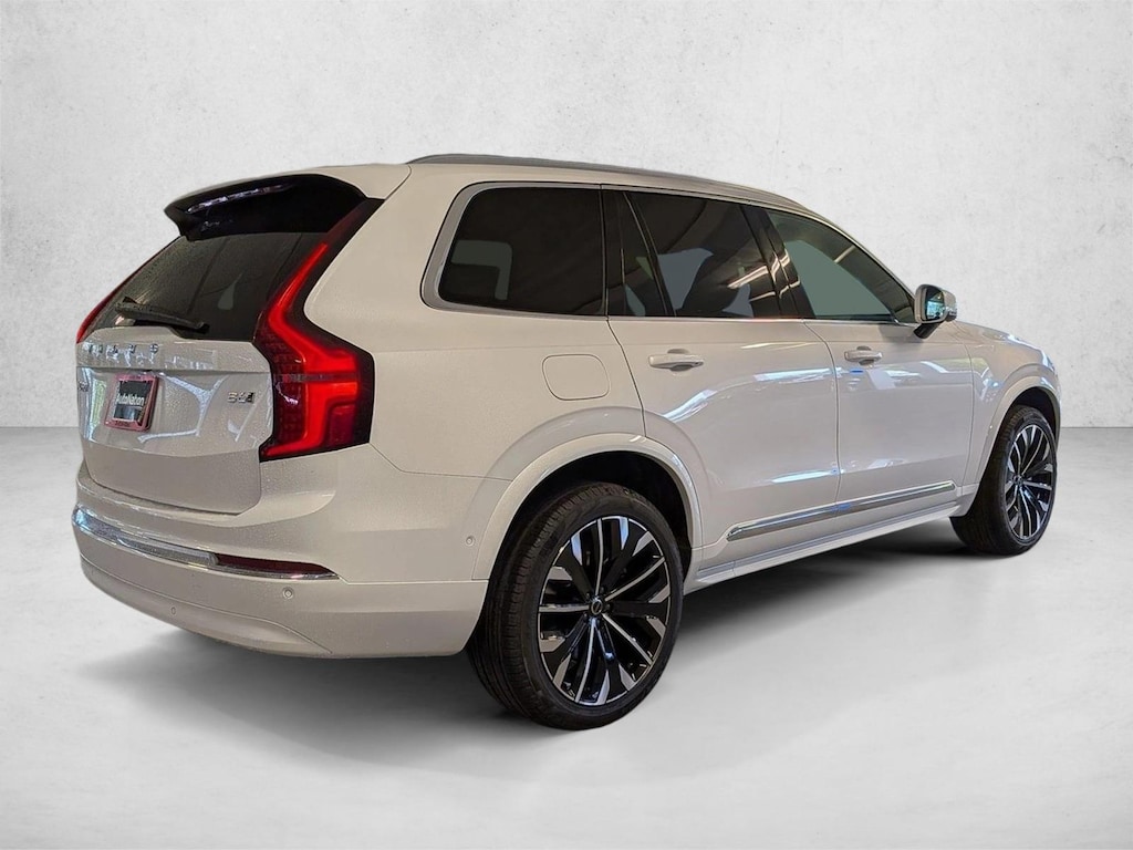 New 2026 Volvo XC90 Ultra SUV