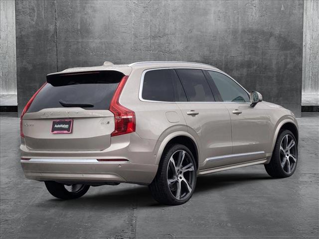 2025 Volvo XC90 Plus photo 2