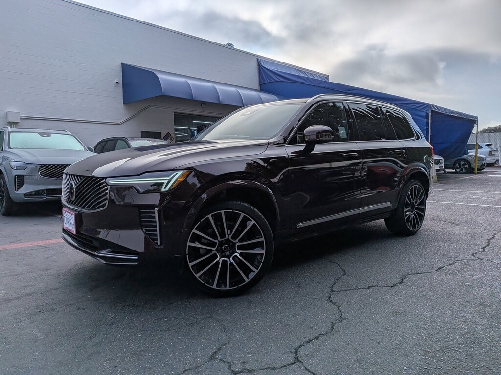 Certified 2025 Volvo XC90 B5 (2025.5) Plus 6-Seater SUV