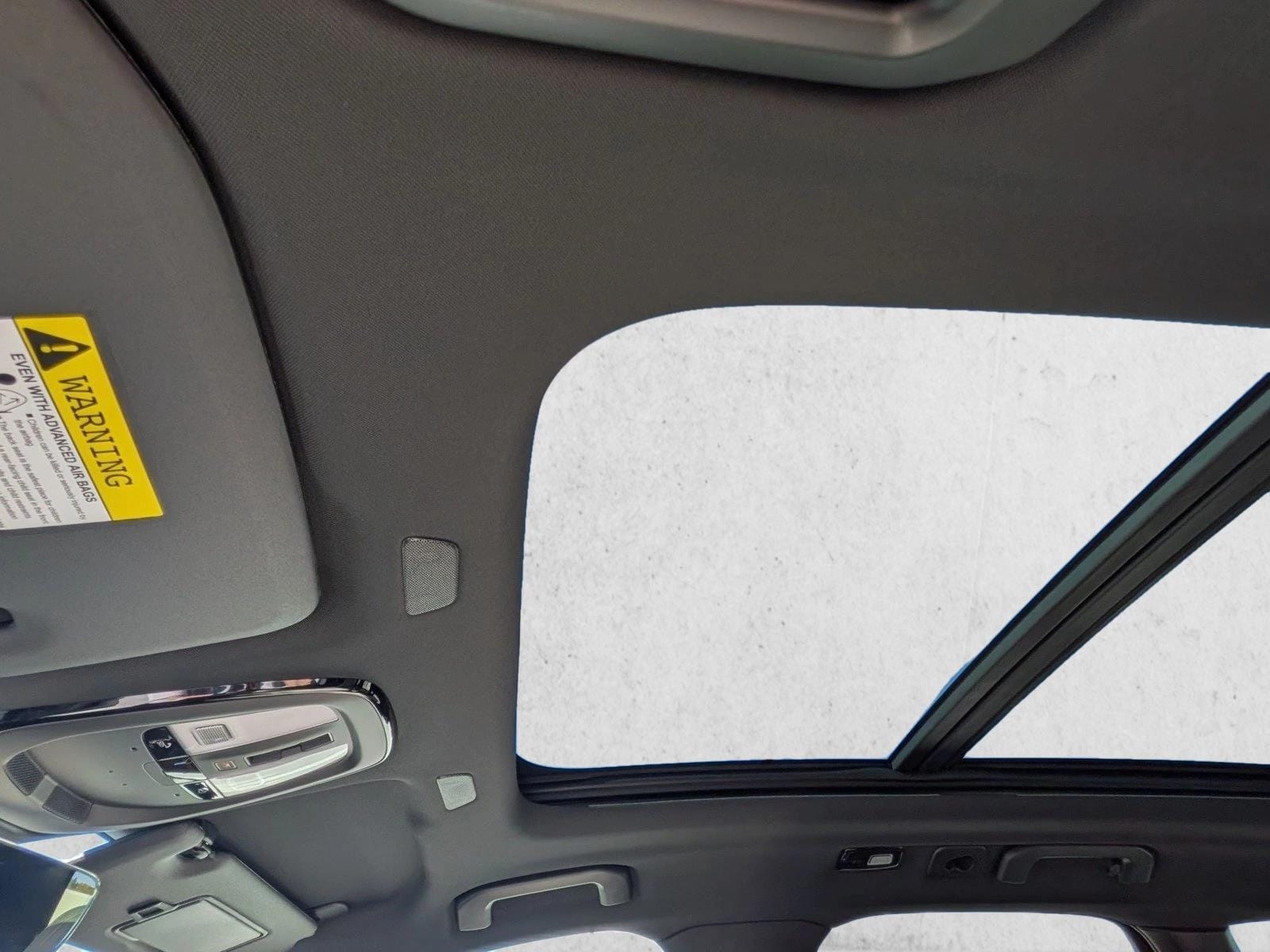 2026 Volvo XC60 Plus - Photo 16