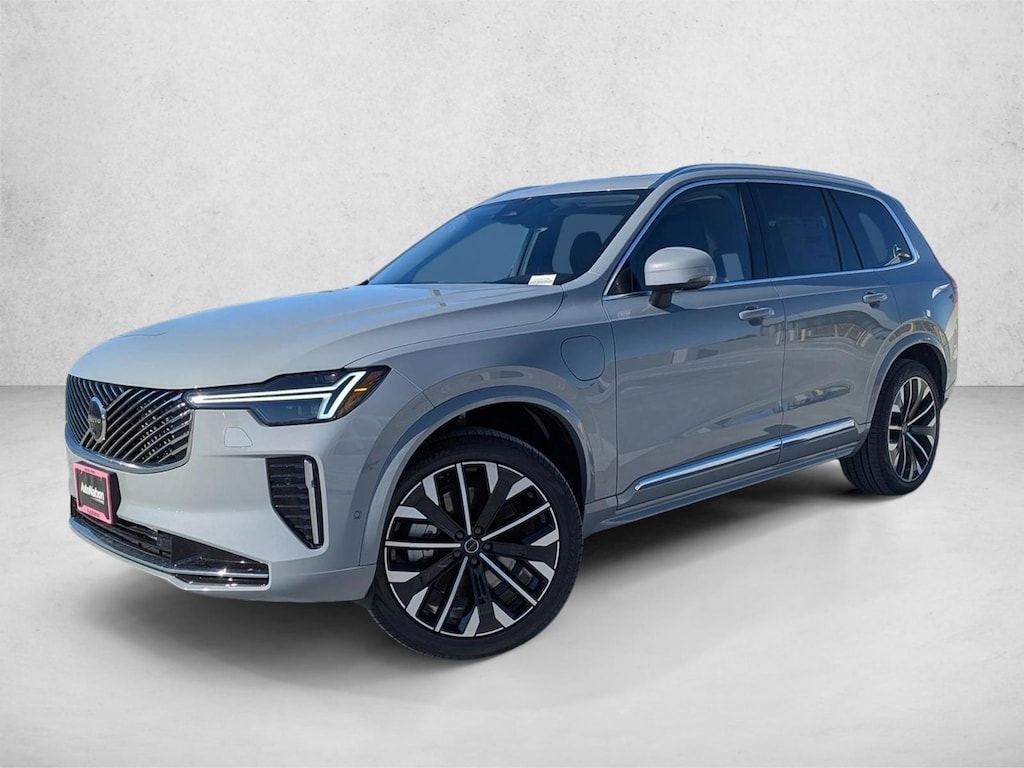 New 2026 Volvo XC90 plug-in hybrid Plus SUV