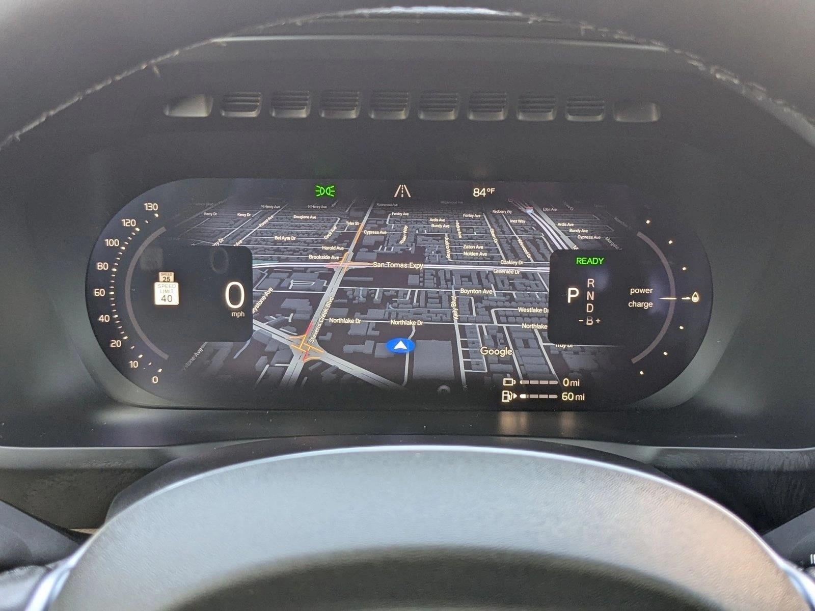 2026 Volvo XC90 Plus - Photo 11