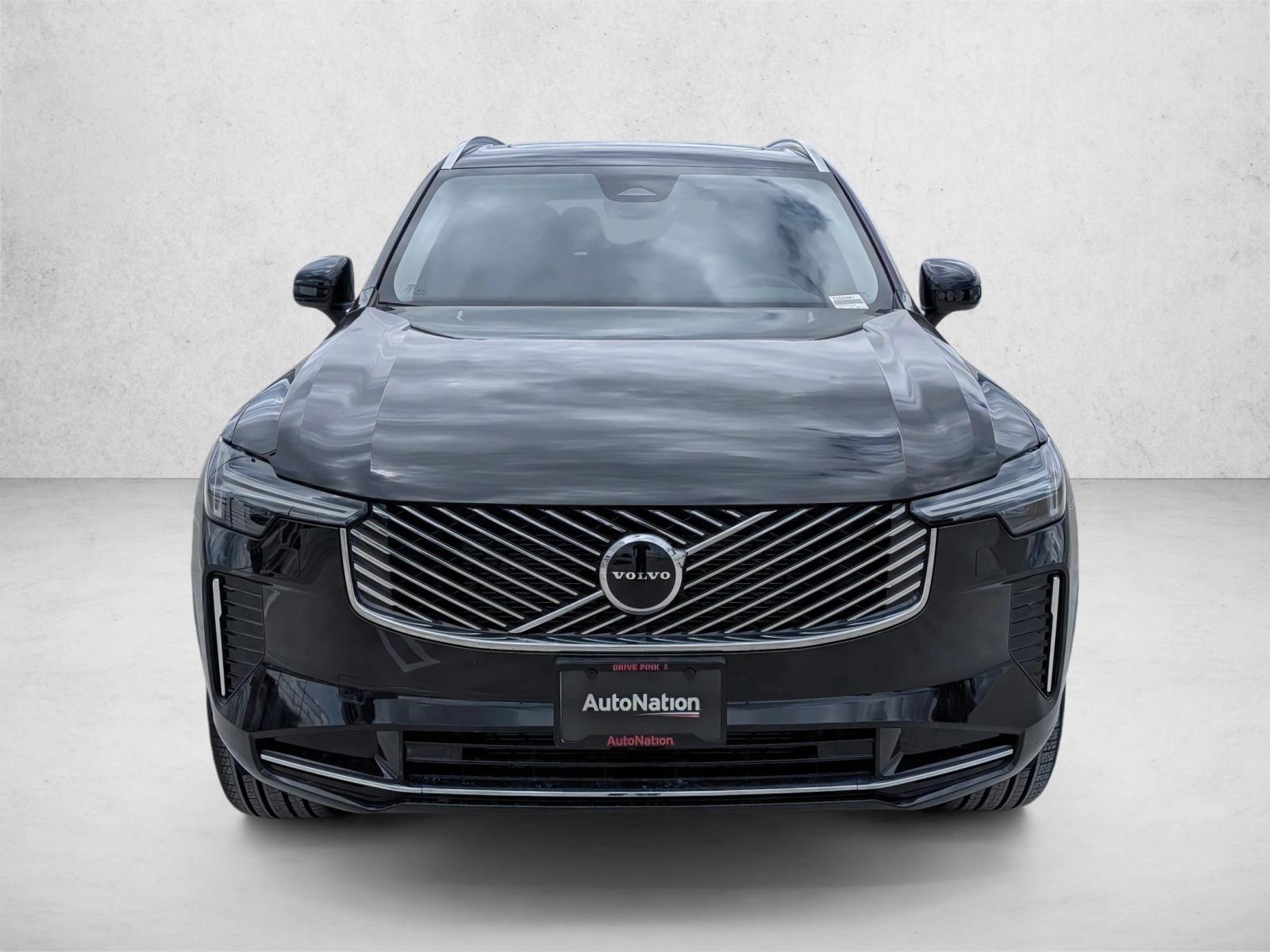 New 2026 Volvo XC90 Core SUV