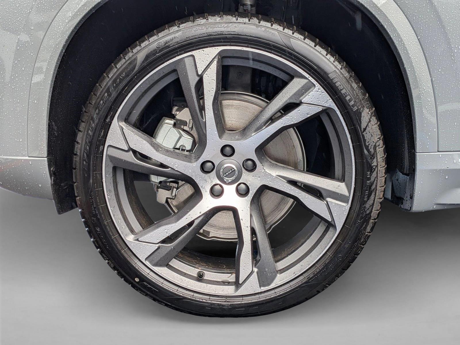 2025 Volvo XC90 Core - Photo 11