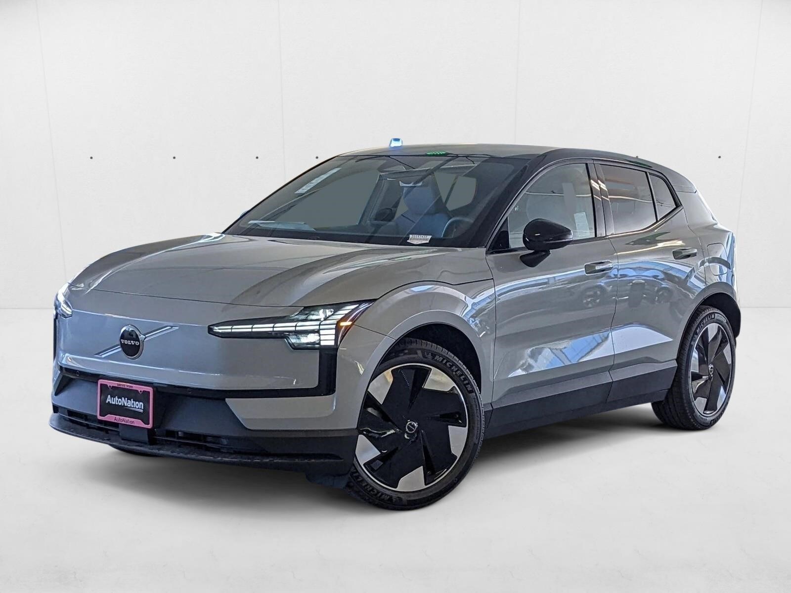 2025 Volvo EX30 Plus