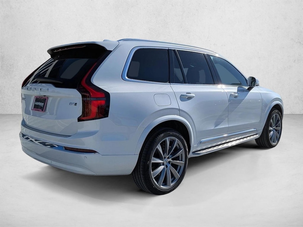 Used 2025 Volvo XC90 Core SUV