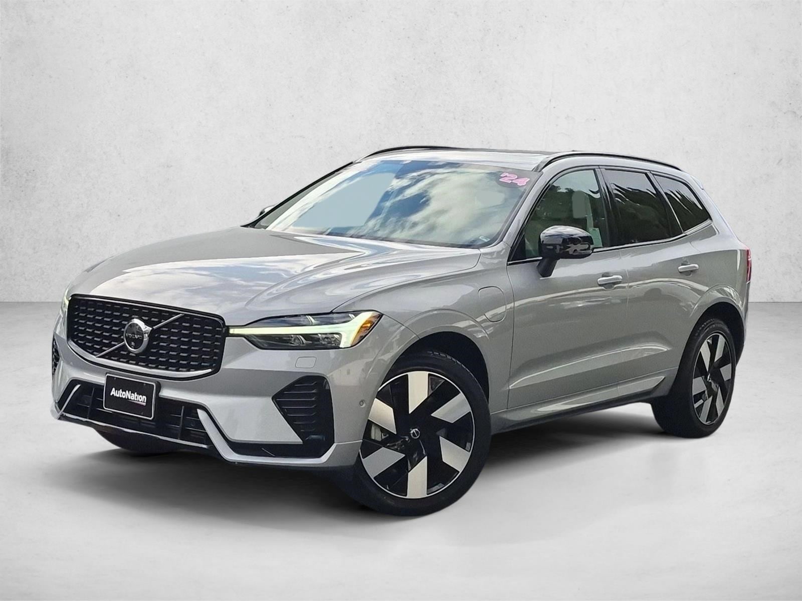 2024 Volvo XC60 Recharge Plug-In Hybrid