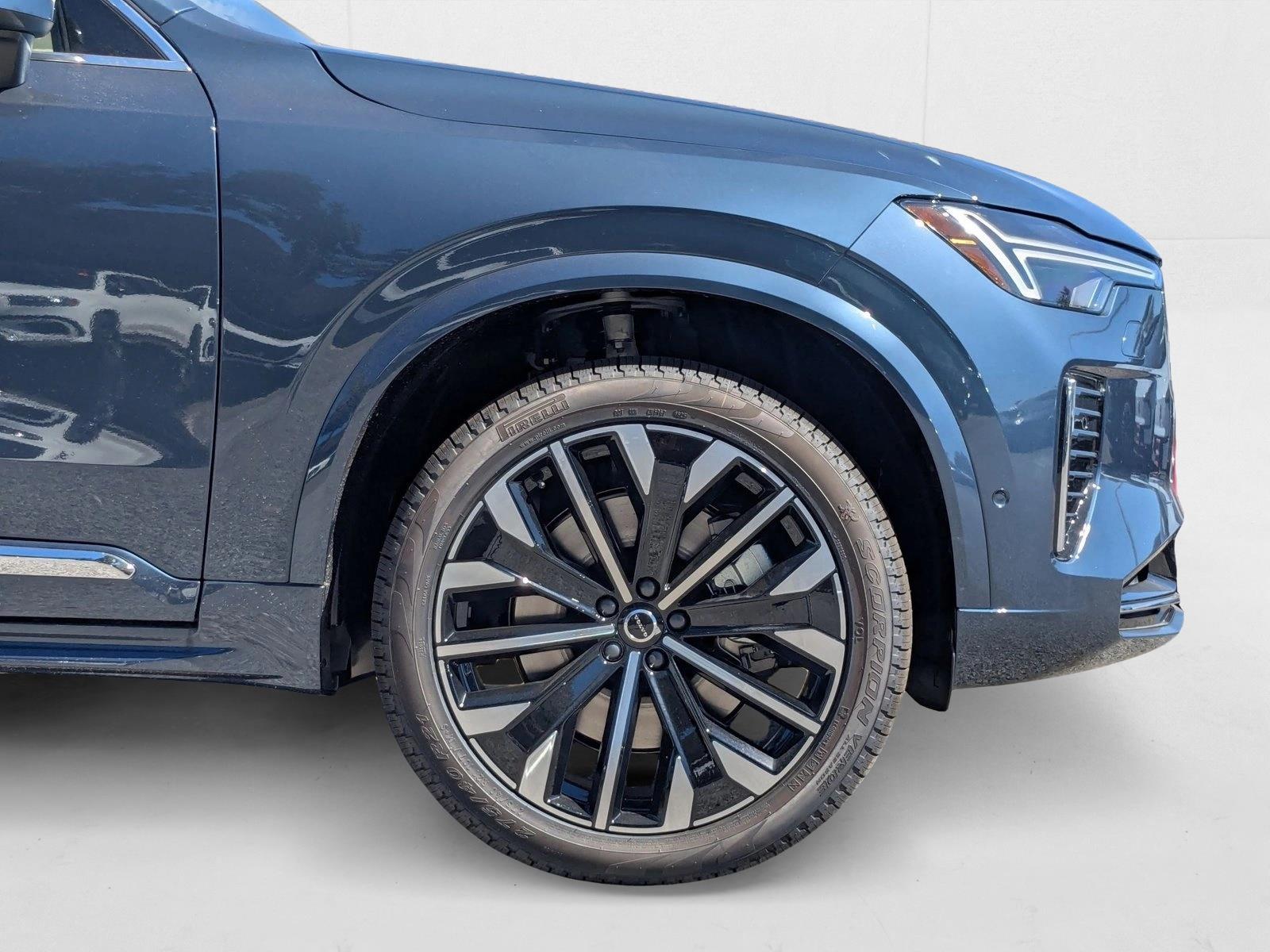 2026 Volvo XC90 Plus - Photo 10