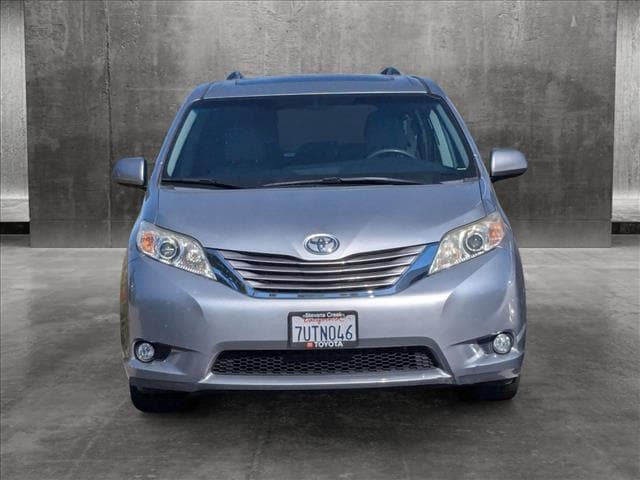 Used 2017 Toyota Sienna XLE Premium with VIN 5TDYZ3DCXHS779723 for sale in San Jose, CA