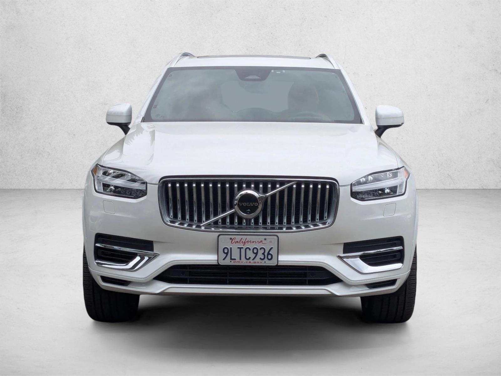 2024 Volvo XC90 Recharge T8 Ultimate photo 2