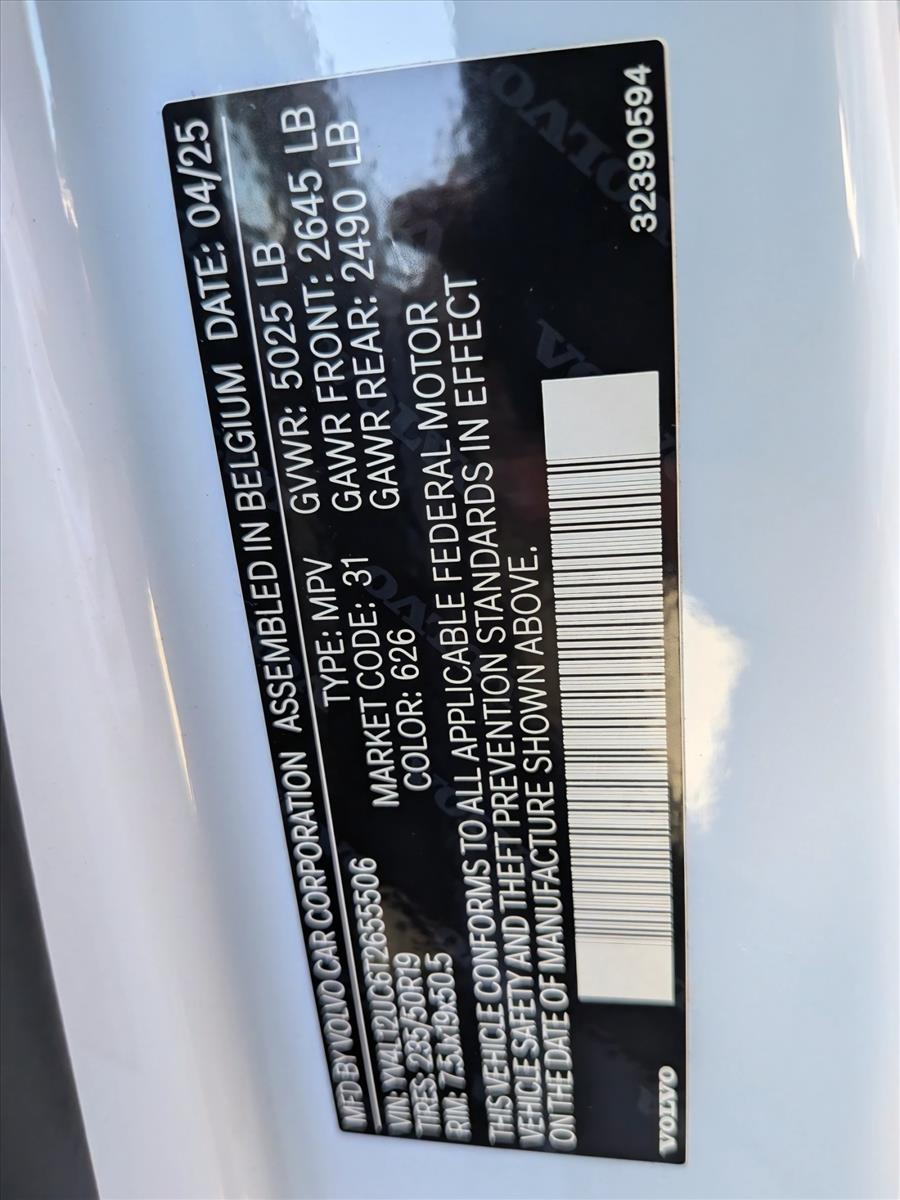 2026 Volvo XC40 Plus - Photo 24